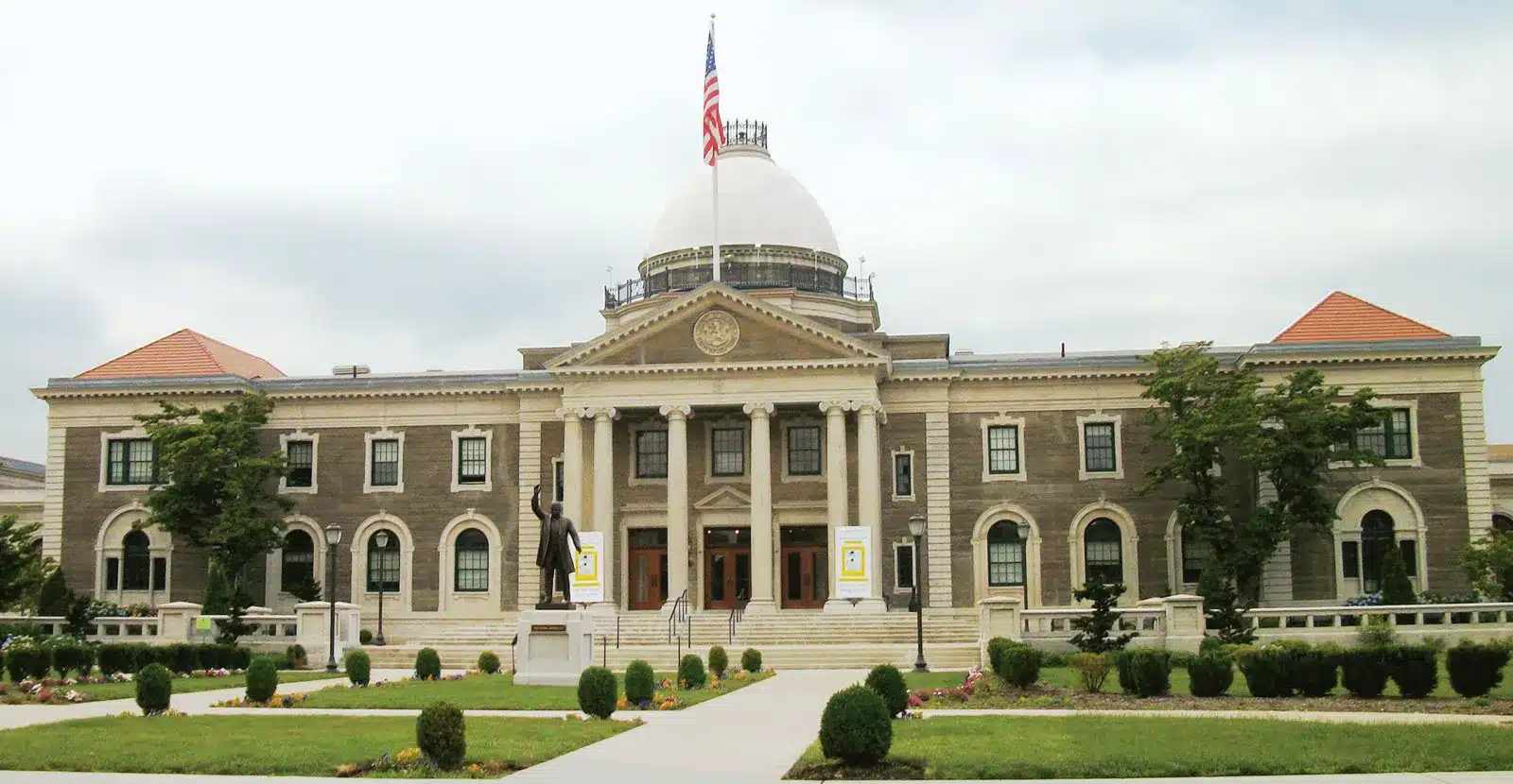 Mineola